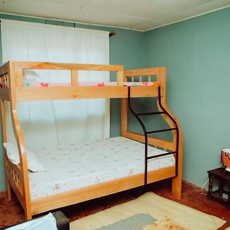 Emmy'S Backpackers Hostel Iringa Buitenkant foto