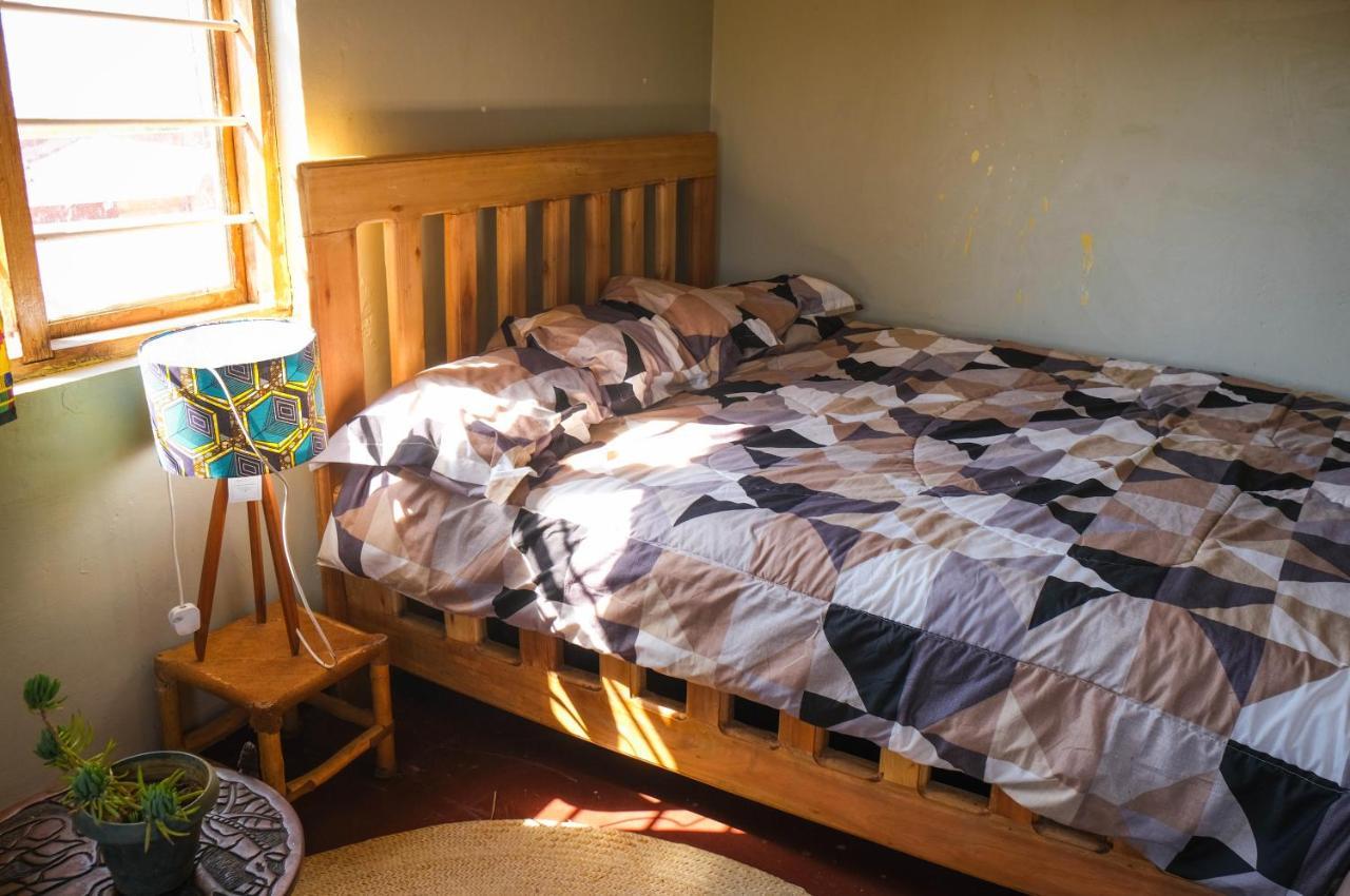 Emmy'S Backpackers Hostel Iringa Buitenkant foto