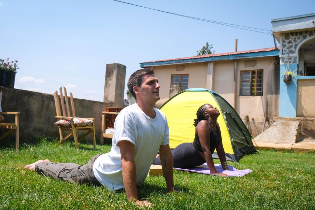 Emmy'S Backpackers Hostel Iringa Buitenkant foto
