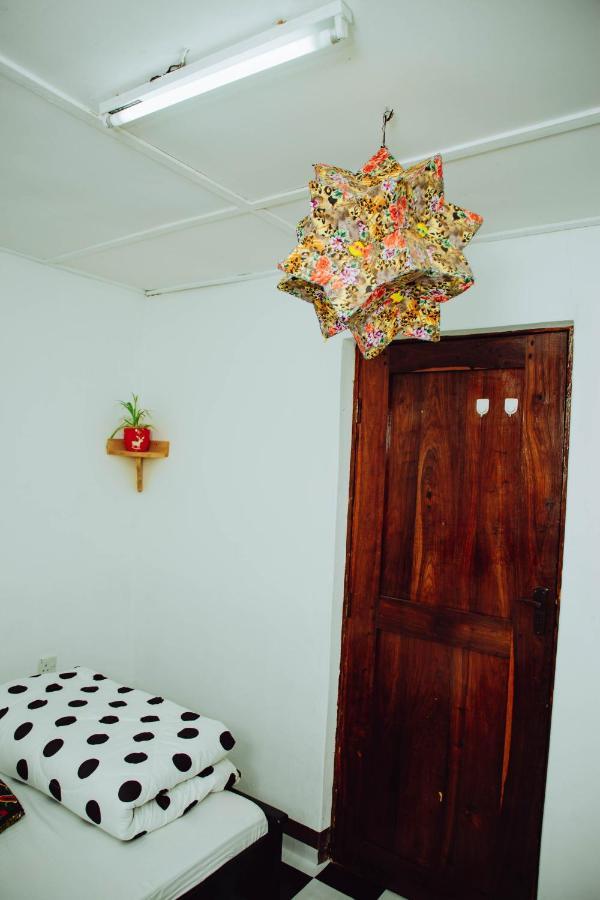 Emmy'S Backpackers Hostel Iringa Buitenkant foto