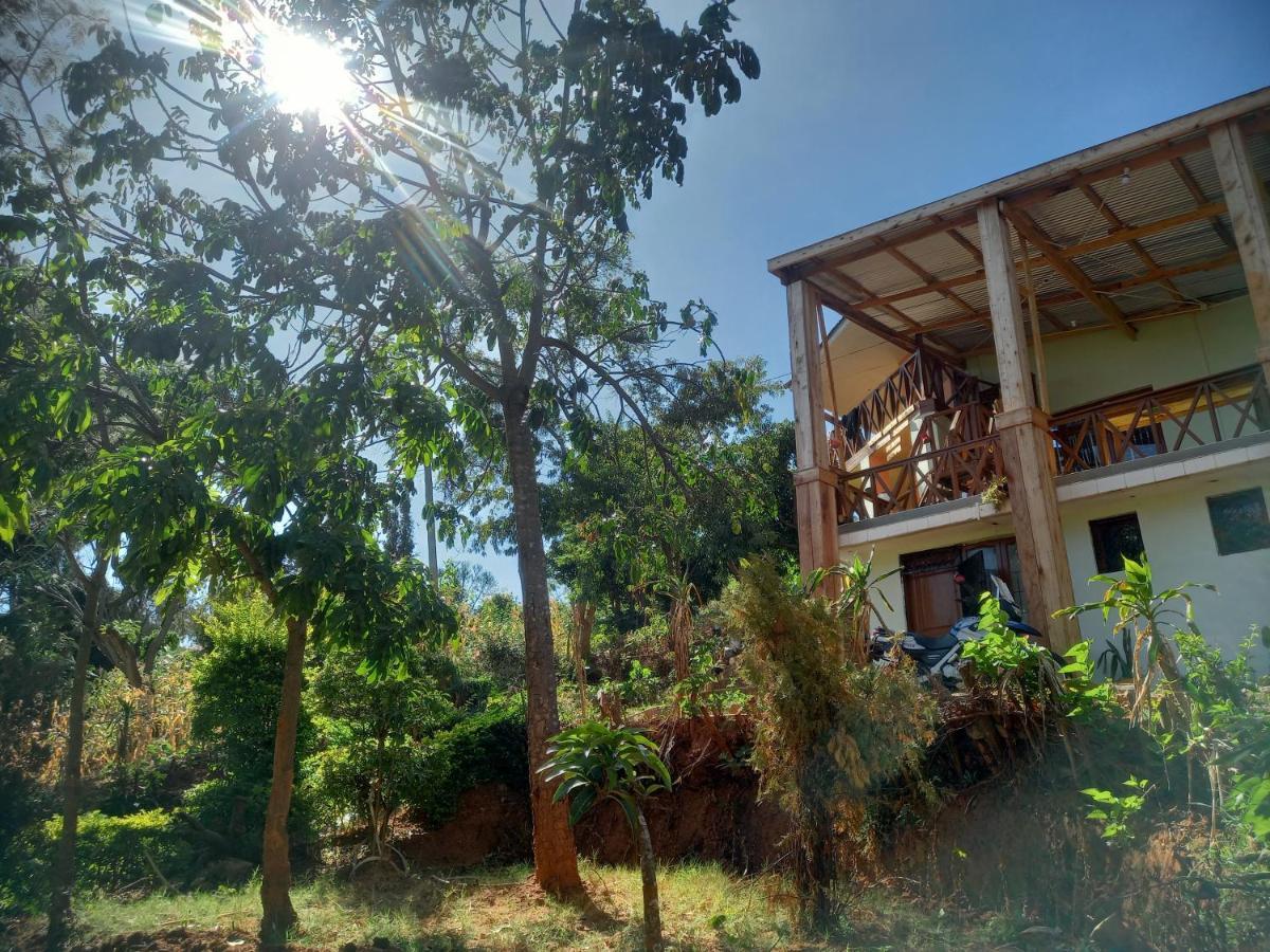 Emmy'S Backpackers Hostel Iringa Buitenkant foto